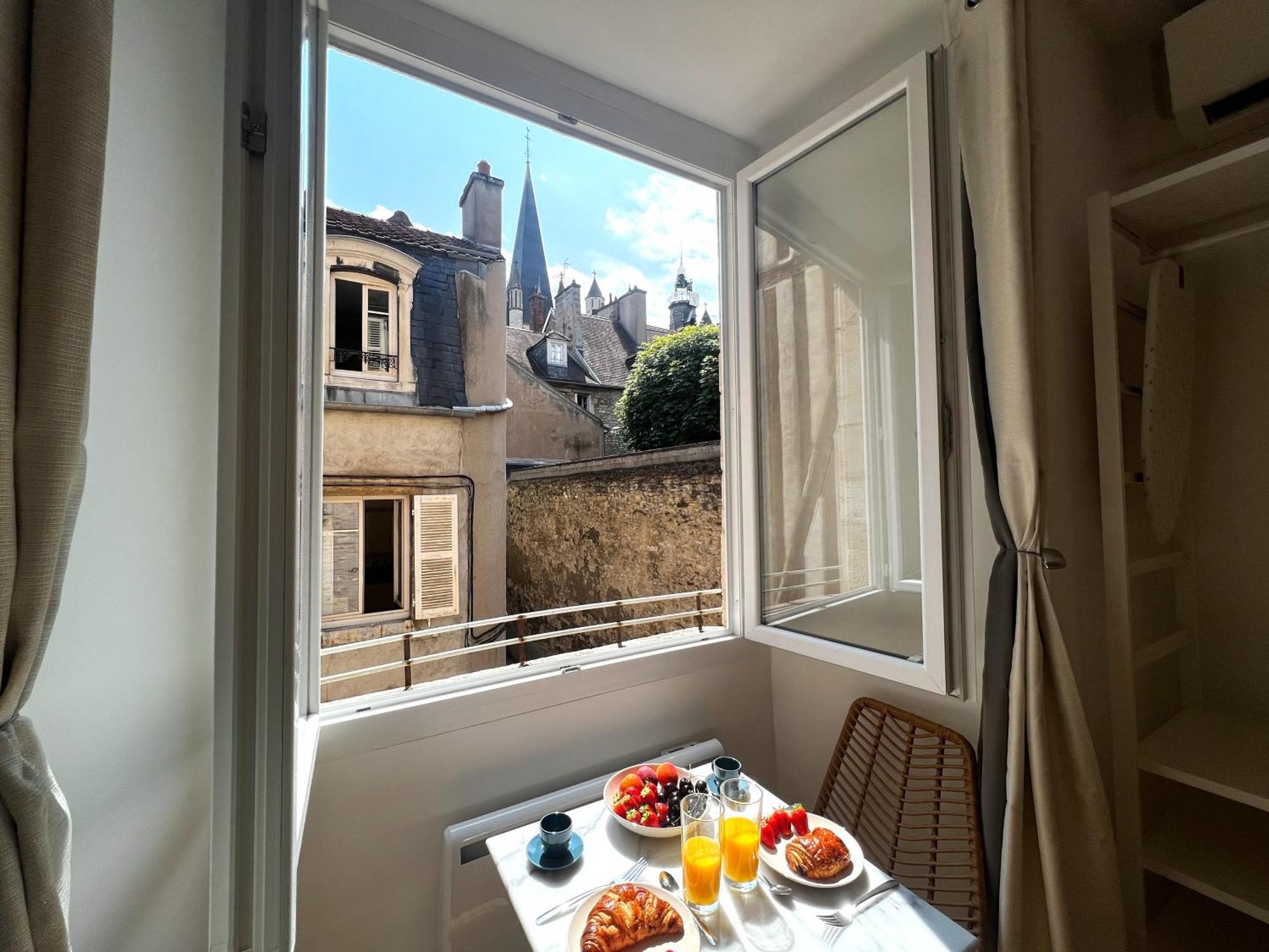Le Petit Palais Notre Dame - Heart Of Dijon - With Ac Apartment Exterior photo